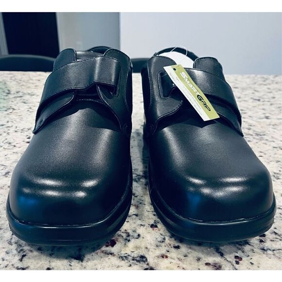 APEX LEGENDS Men's Biomechanical Single Strap Oxford Sneaker - Picture 4 of 9